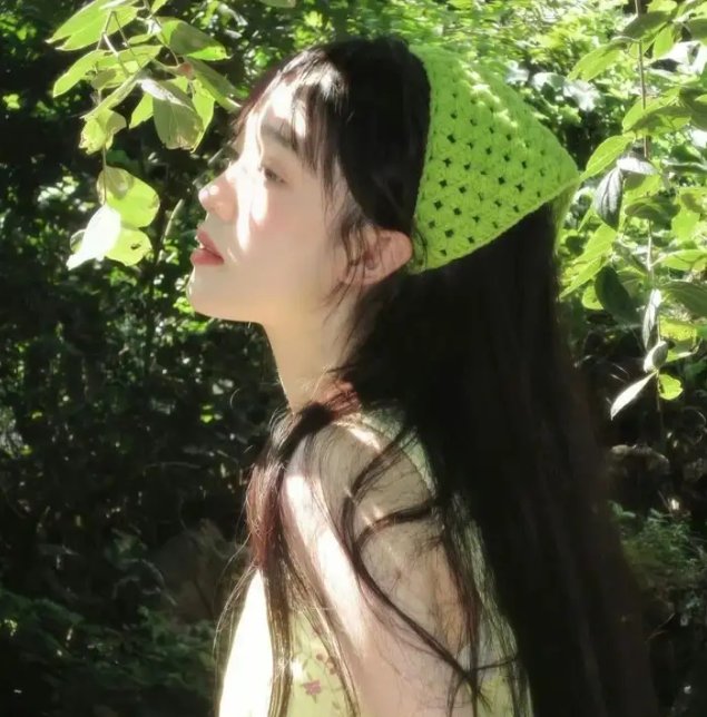 脚踏三条船